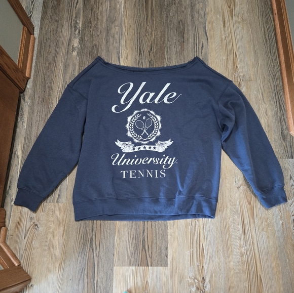 Yale University Tops - Yale University Navy Women's Sweatshirt